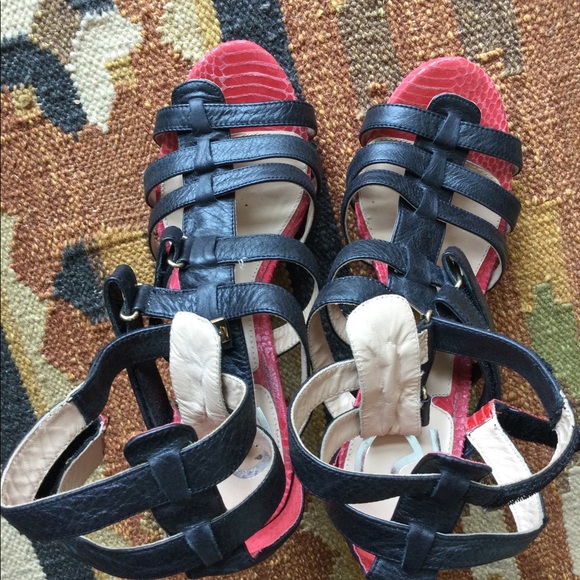 RU Heels! - Picture 3 of 4